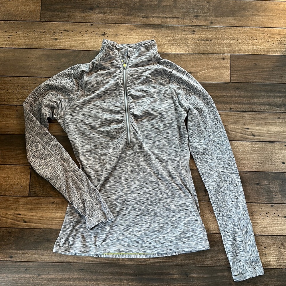 Athletea top
